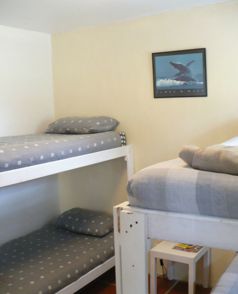 Amakaya Backpackers Travellers Accommodation เพลตเตนเบิร์กเบย์ ภายนอก รูปภาพ